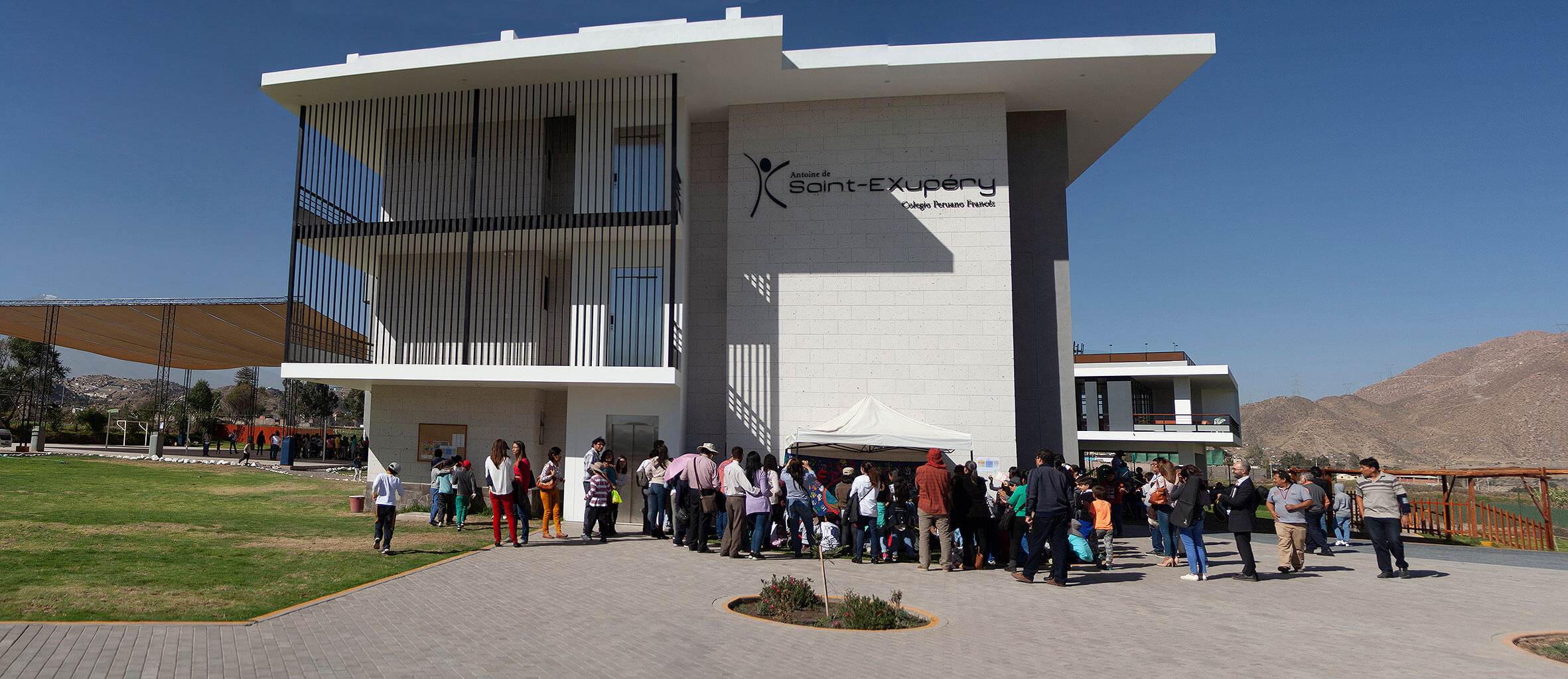 Colegio Peruano Francés Antoine De Saint Exupéry Arequipa Perú La