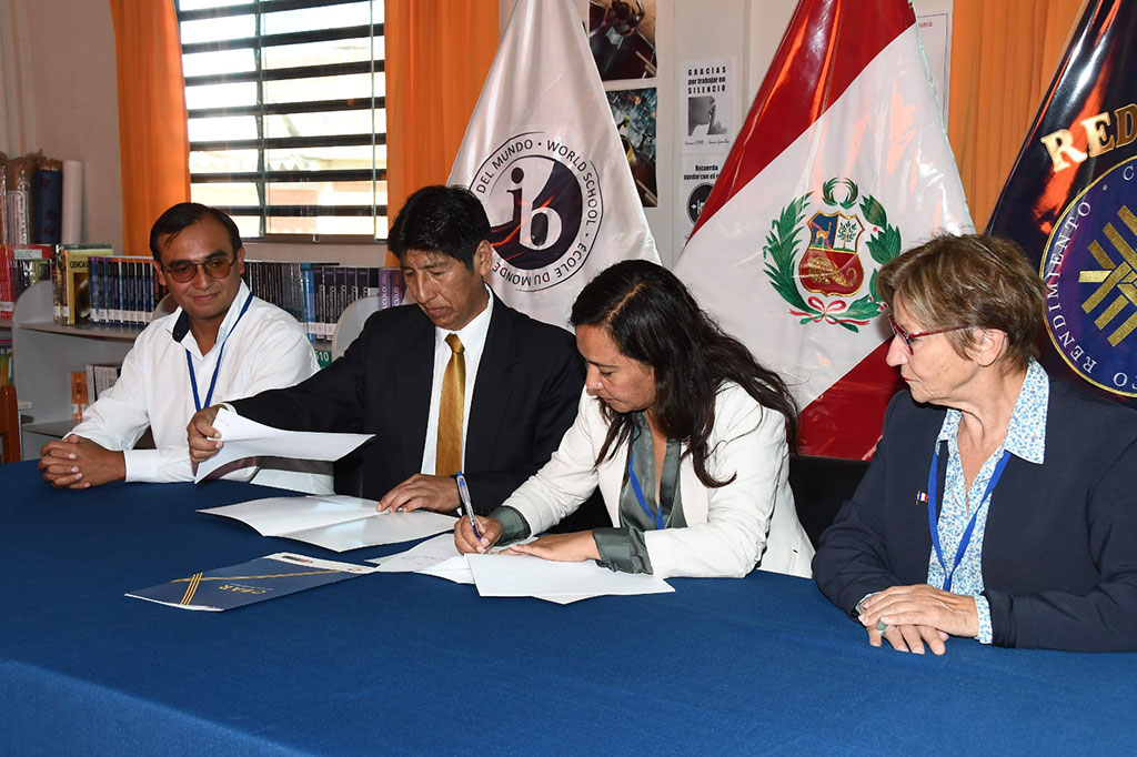 Colegio Peruano Francés Antoine De Saint Exupéry Arequipa Perú