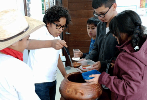 Reseña expositiva de la gastronomía arequipeña / Un exposé sur la gastronomie d’Arequipa